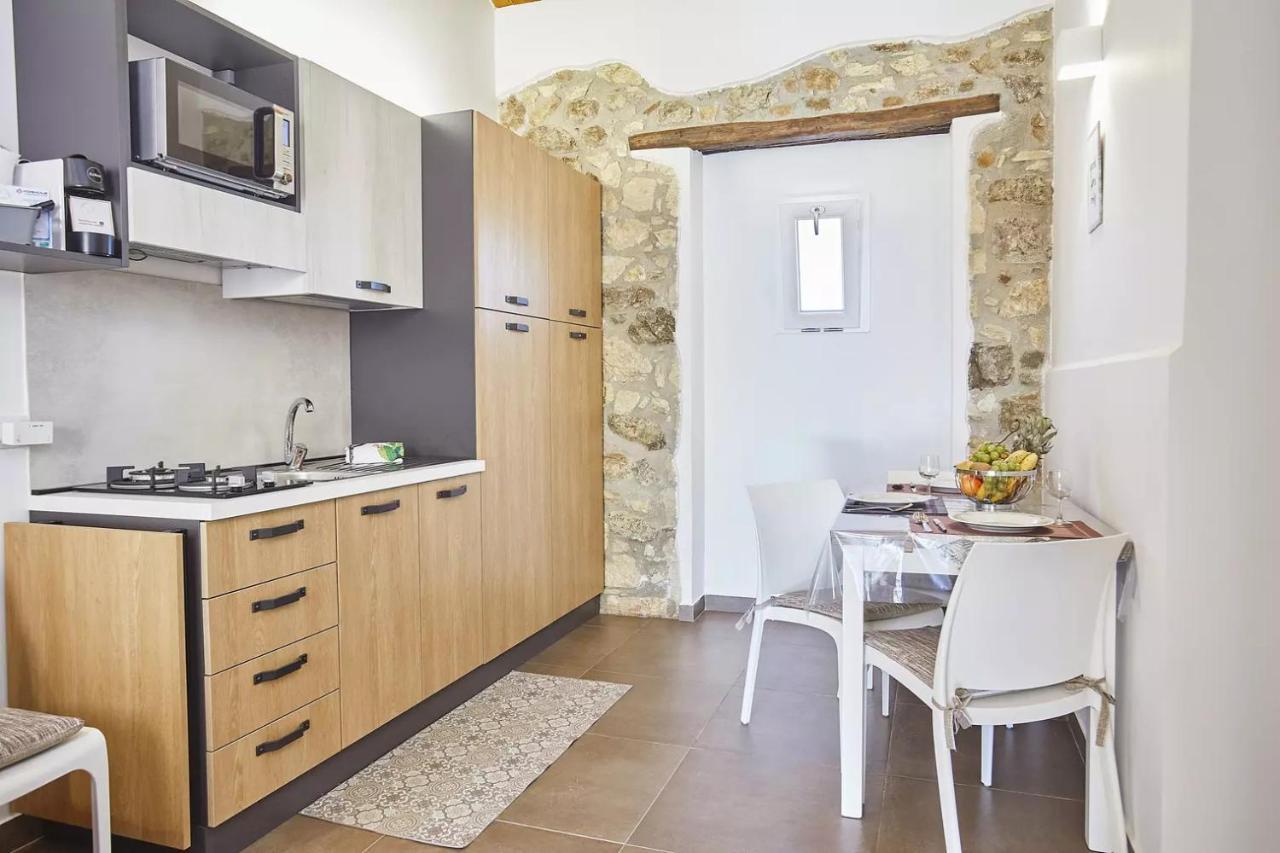 Casale Sammartano Apartments Ummari Kültér fotó