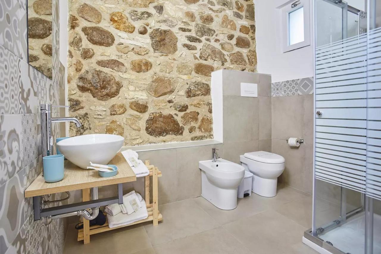 Casale Sammartano Apartments Ummari Kültér fotó